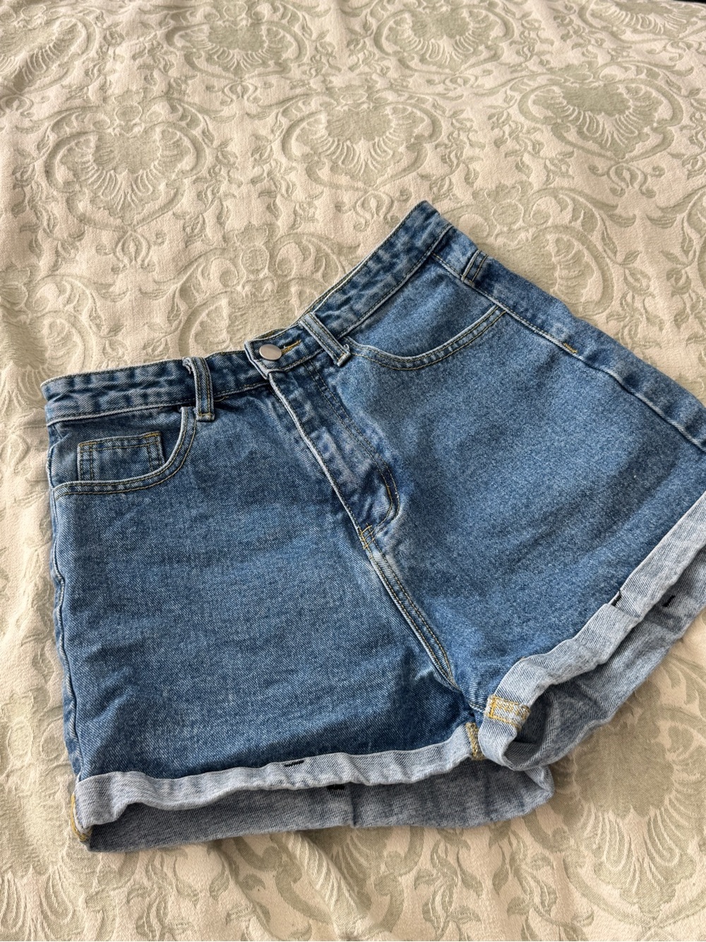 SHEIN Medium Blue Rolled-Hem Denim Shorts